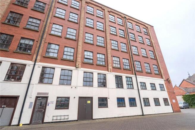 2-bed house on 6 Victoria Court, Victoria Street, £67,950
