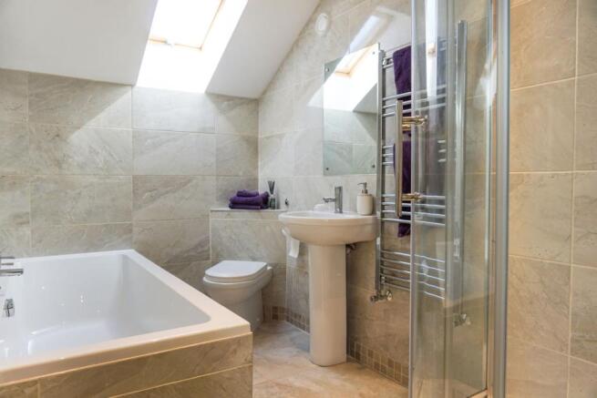 Master En-suite