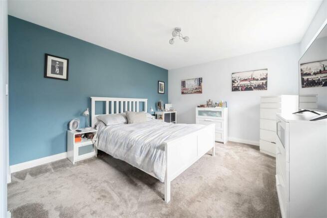 67 Northampton Road, Towcester