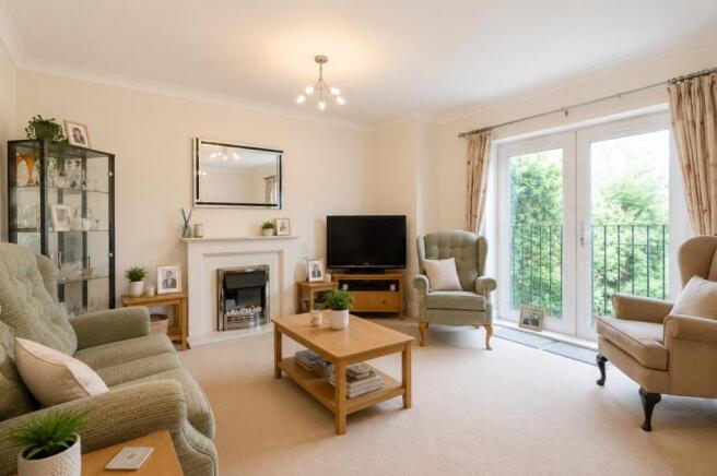 2 bed Apartment for sale Image 4