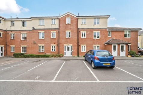Britannia House, Redcliffe Street, Swindon, SN2 2AW