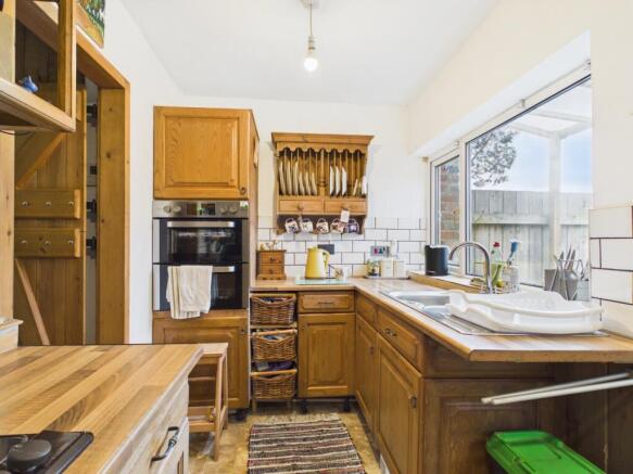 2 bed Terraced for sale Image 8