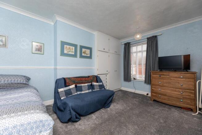 2 bed Terraced for sale Image 8