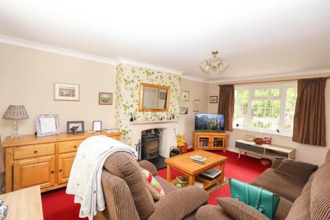 3 bed Detached for sale Image 11