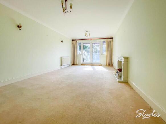 5 Byron House lounge