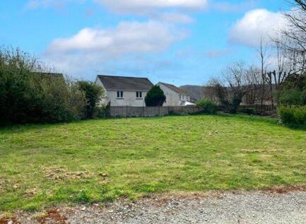 St Johns Road, Millbrook, PL10
