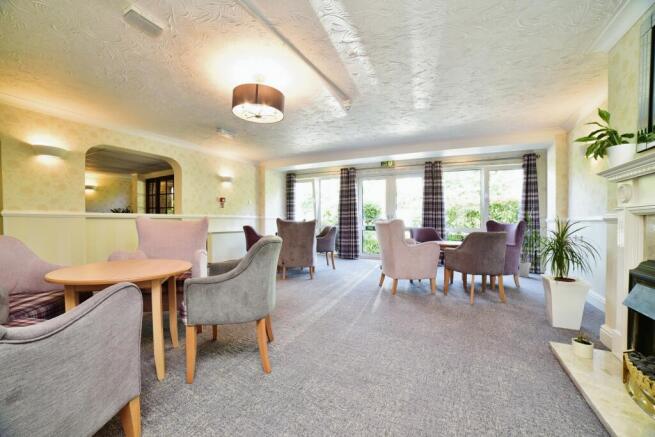 2 bed Apartment for sale Image 10