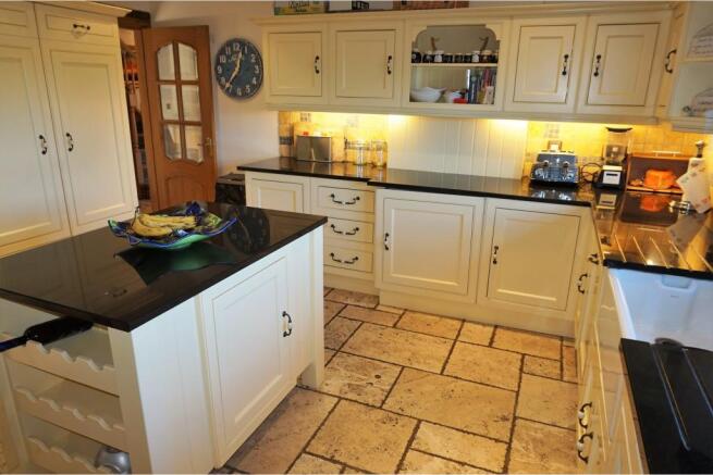 Kitchen / Breakfast