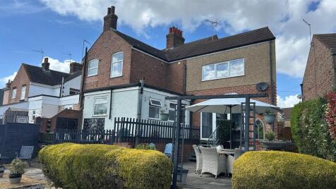 Broadway, Yaxley, Peterborough