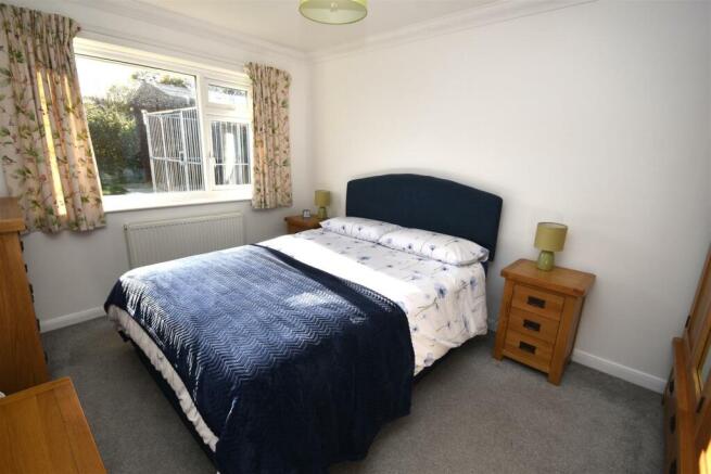 Bed 1.JPG
