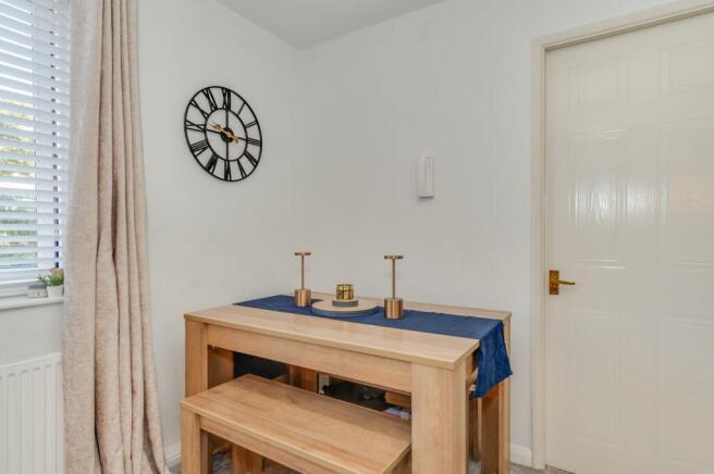 KITCHEN AND DINER/LIVING ROOM