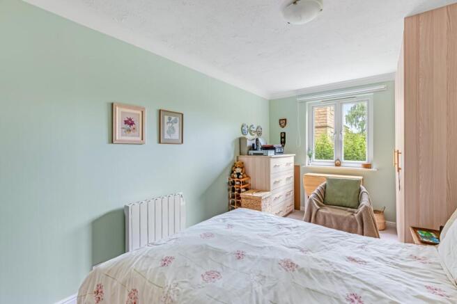 1 bed Flat for sale Image 11