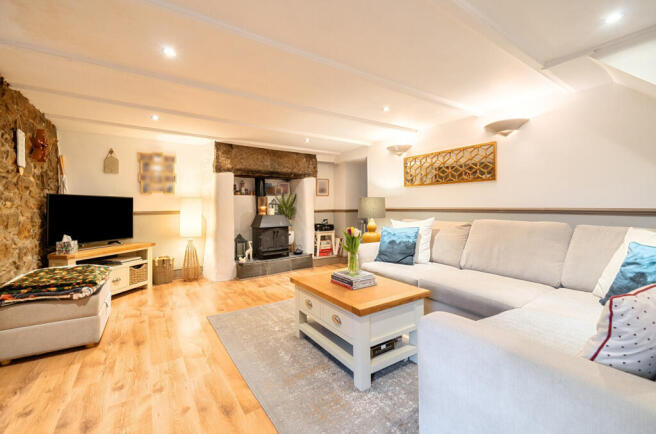 1401323-2-697cb46...