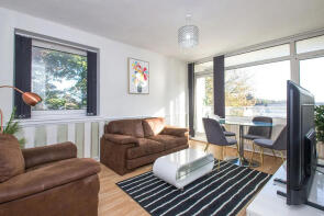 60, Pynham Close, London SE2 9QN