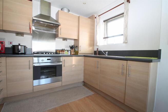 kitchen1b.jpg