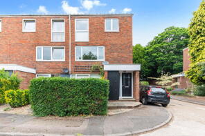 57, Harrison Close, Reigate RH2 7HS