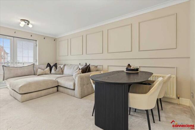 Lounge Dining (1)