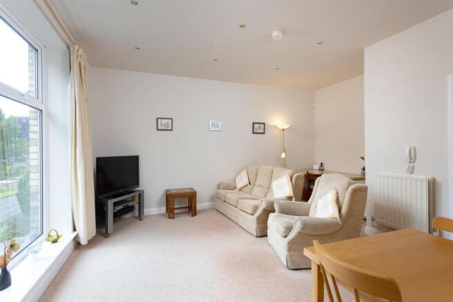 1 bed Apartment for sale Image 4