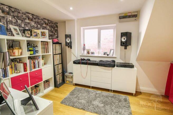 Family room, s...