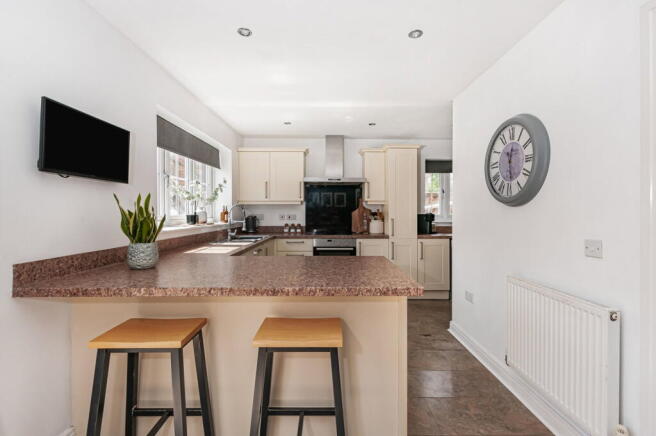 3 bed Detached for sale Image 11