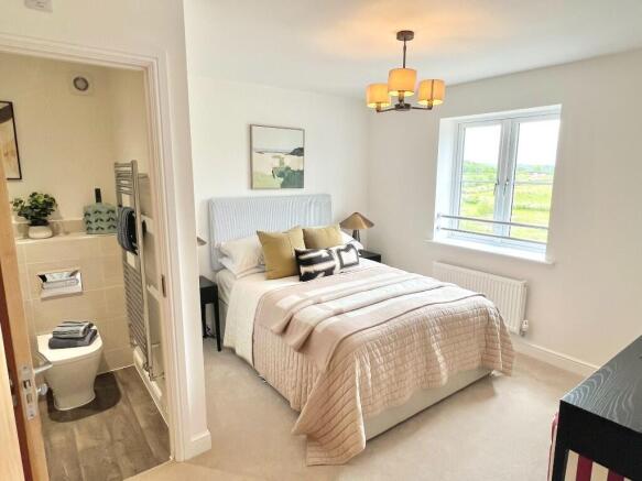 4 bed Detached for sale Image 9