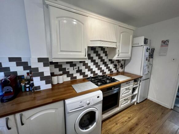 Kitchen Alt.JPG