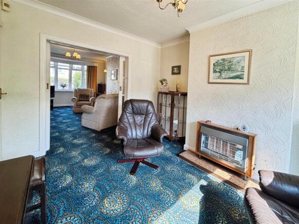 3 bed Semi-Detached for sale Image 7