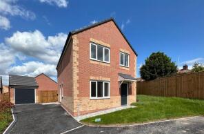 25, Wright Drive, Bircotes DN11 8GB