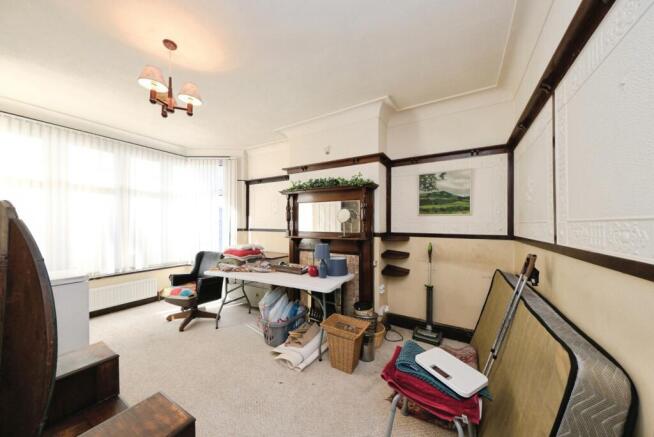 5 bed Semi-Detached for sale Image 9