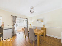 12, Lonsdale Avenue, Romford RM7 9JT