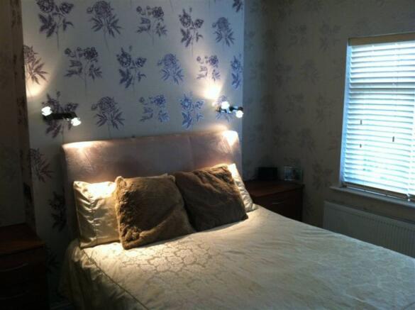 Photo 10