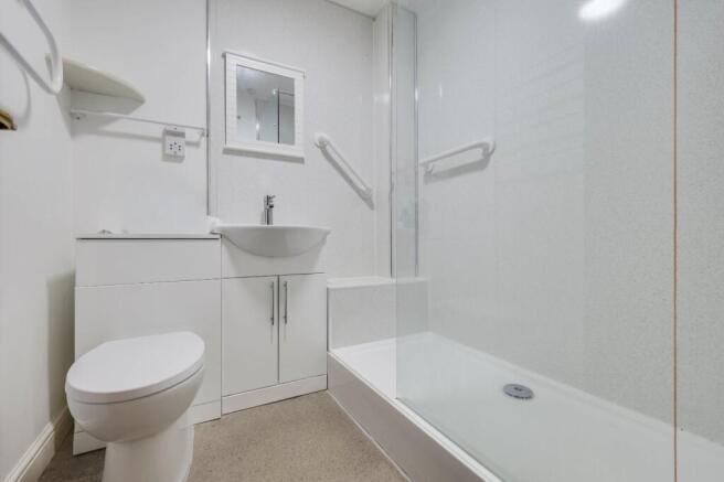 1 bed Retirement Property for sale Image 7