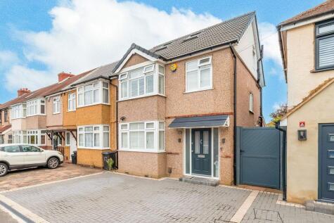 Denecroft Crescent, Hillingdon, UB10