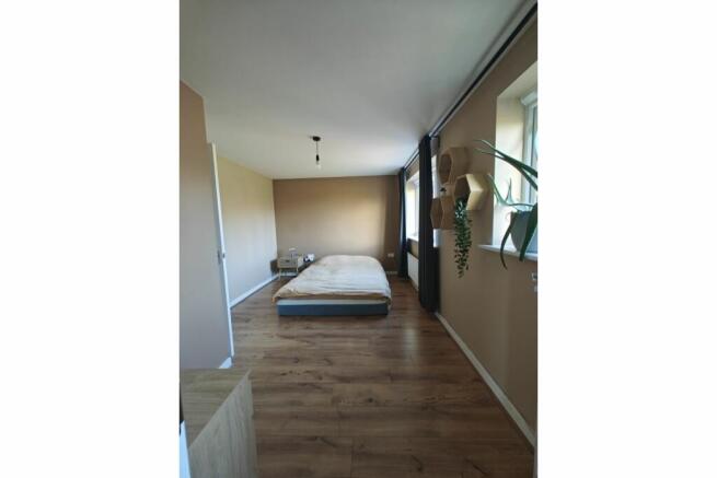 Photo 31