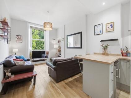48/8 Broughton Road, Edinburgh, EH7
