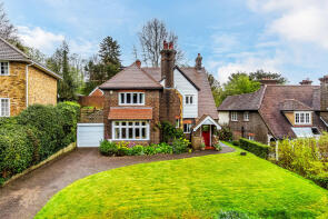 Yarawina, Woodhurst Park, Oxted RH8 9HA