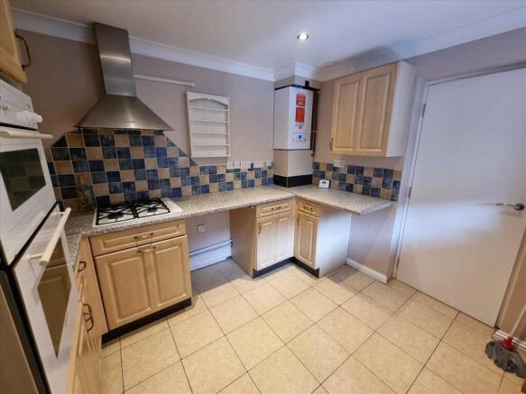 Kitchen: