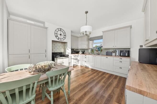 Laburnum Cottage, Denby Dale Road West, Wakefield, WF4 photo 3
