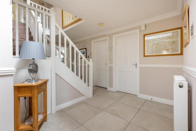 40 Houndsfield Lane 2.jpg
