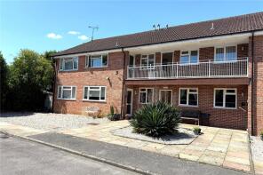 9, Christopher Court, Boundary Road, Newbury RG14 7PQ