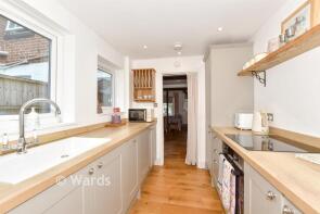11, Old Saltwood Lane, Hythe CT21 4AL