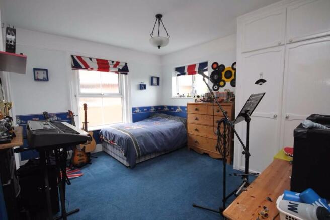 Photo 10
