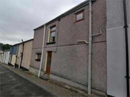 4, Glamorgan Terrace, Llwynypia, Tonypandy CF40 2HW