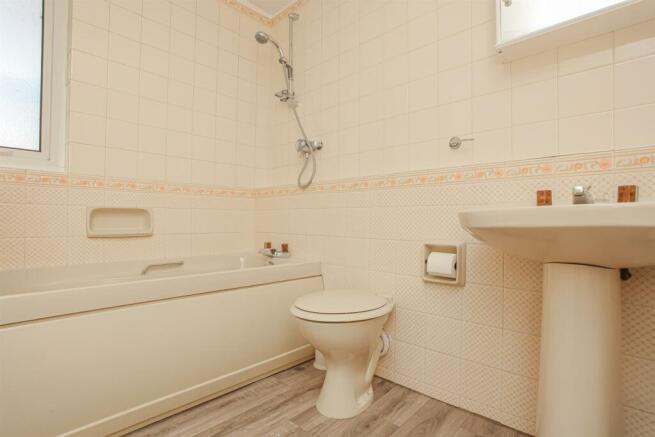 1 Park Close (21).jpg