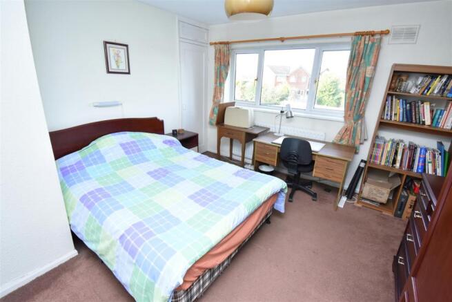 Bedroom.JPG