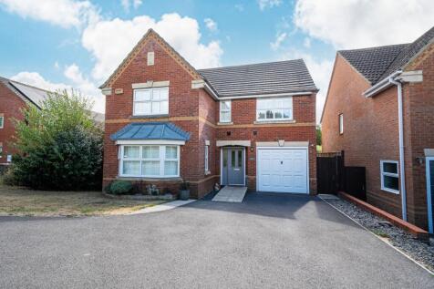 St. Swithin Way, Andover, SP10