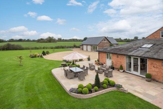 Croxton House Barns-011.JPG