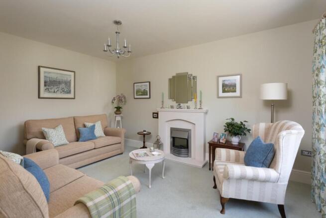 4 bed Detached for sale Image 4