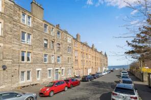 1f1, 40, King's Road, Portobello West, Edinburgh EH15 1DY