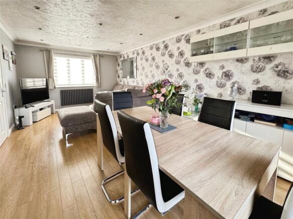Lounge/Diner